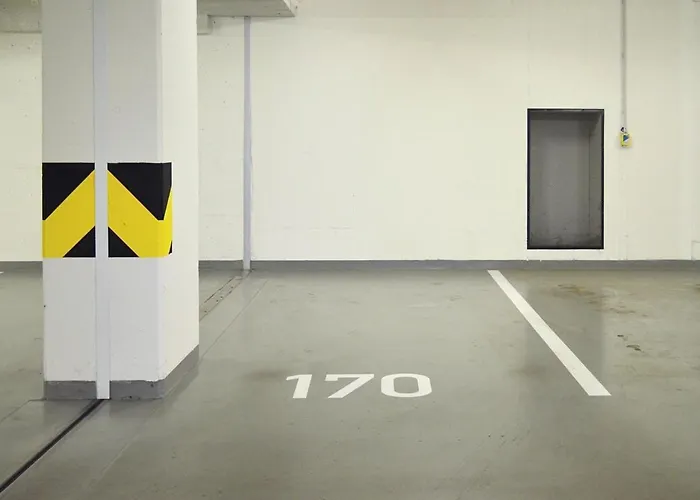 With Free Parking In Appartamento *